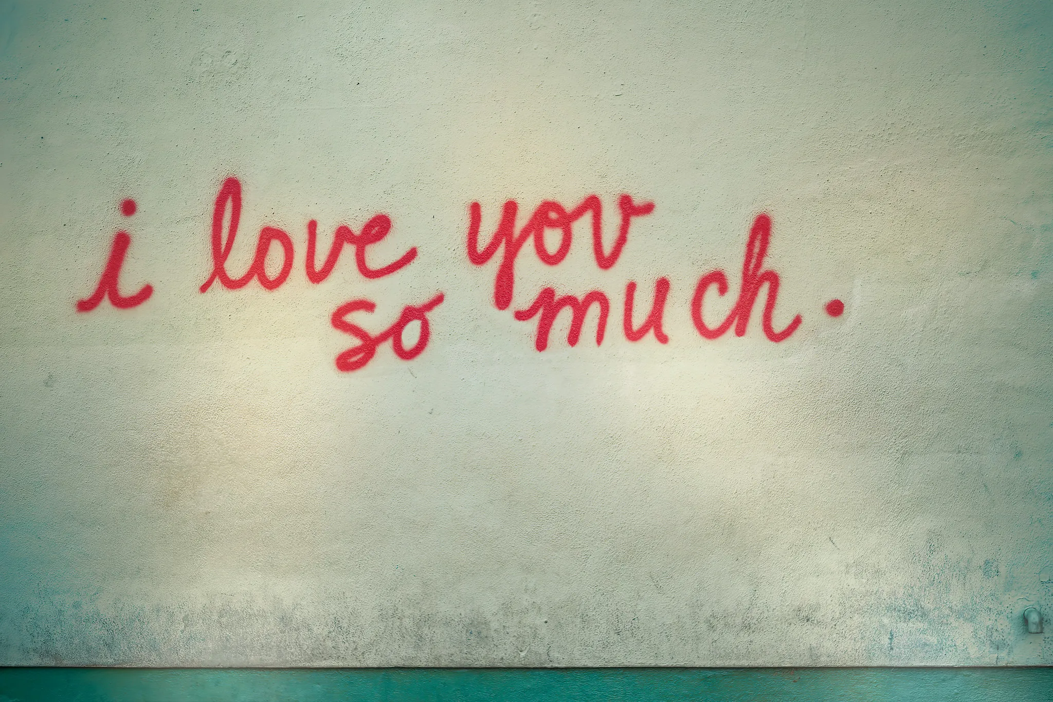 The famous: I love you so much graffiti